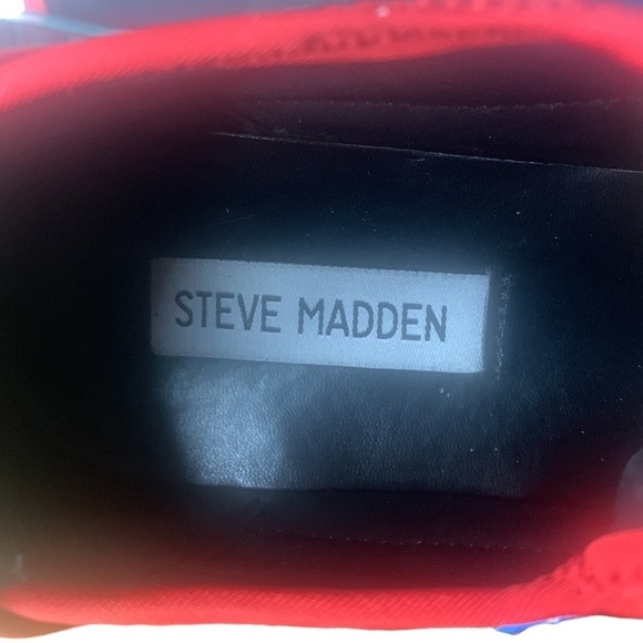 STEVE MADDEN SNEAKERS - Picture 8 of 11
